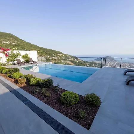 5 Star Alanya Mansion With Majestic Sea And Castle Views, White Wings Mansion 1001
