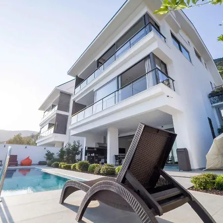 فيلة 5 Star Alanya Mansion With Majestic Sea And Castle Views, White Wings Mansion 1001 ألانيا